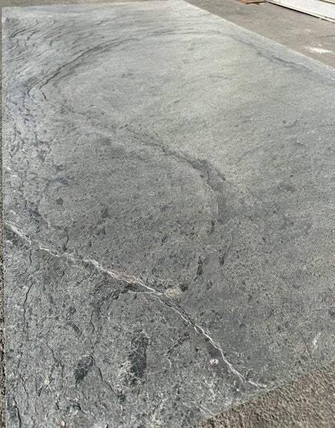 Steinfurnier Wandverkleidung aus Naturstein Schieferfurnier silber grau 244 x 122 cm ModernStone