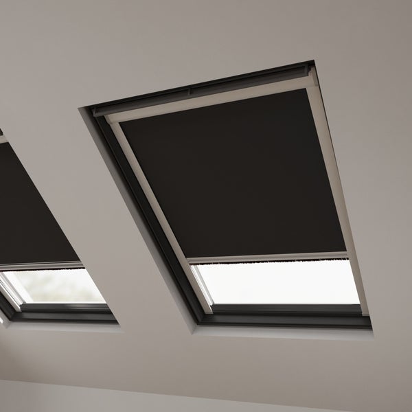 Dachfenster mit Verdunkelungsrollo