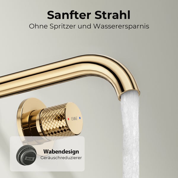 Goldfarbene Armatur mit Wasserstrahl und Wabendesign zur Geräuschreduzierung