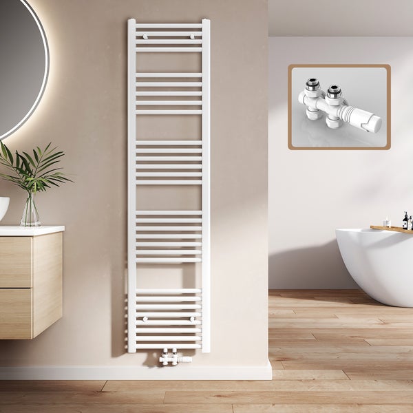 Badezimmeransicht mit einem weißen Handtuchwärmer und einem Thermostatventil