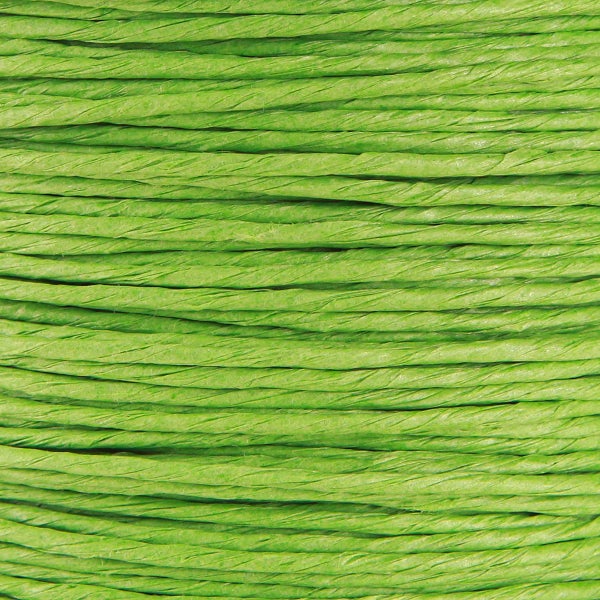 Grünes Papiergarn, gedreht, Nahaufnahme der Textur.