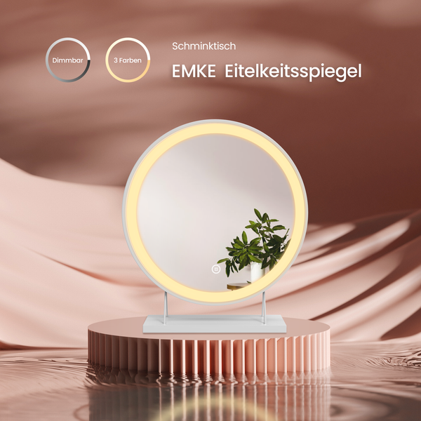Detailaufnahme einer Gartenbank mit Kissen und geflochtenem Design