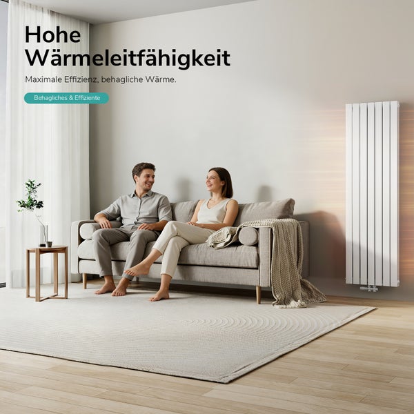 Detailansichten eines weißen Heizkörpers für das Badezimmer, der die Materialstärke von 1,5 Millimeter, das Anschlussgewinde von G1/2 Zoll und den Anschlussabstand von 50 Millimetern zeigt.