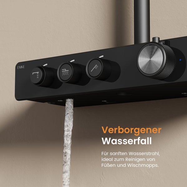 Schwarze Duscharmatur mit Wasserfallfunktion und Einstellknöpfen
