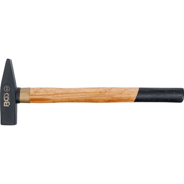 Schlosserhammer von BGS Technic mit Metallkopf und Stiel aus Holz