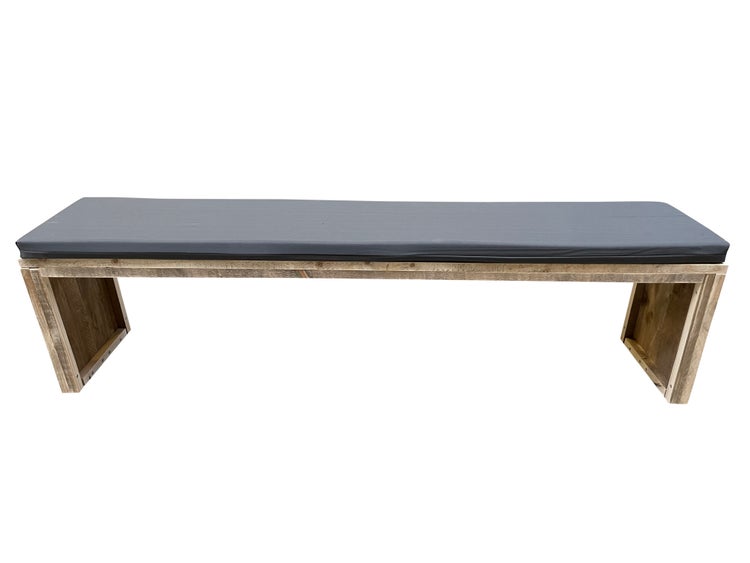 Holzbank mit grauer Auflage