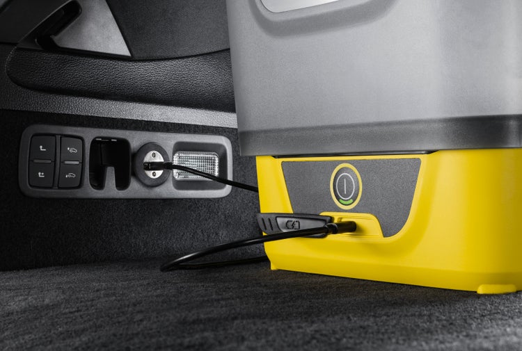 Mobile Outdoor Cleaner OC 4