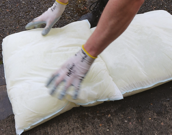 Fernco FLOODbag KIT á 5 FLOODbags mit jeweils 5 einzelnen Säcken (5x5=25), 520x470x20 mm