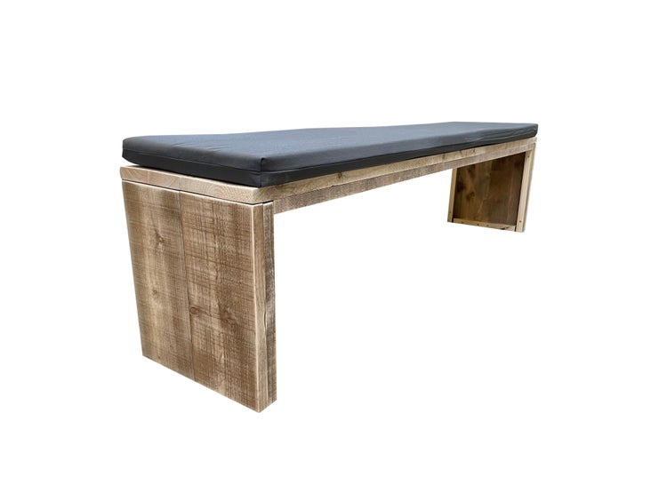 Holzbank mit Sitzkissen