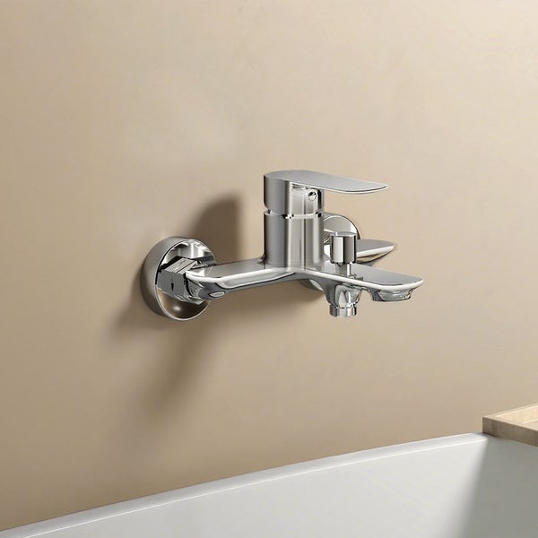 Wandarmatur für Badewanne mit Einhebelmischer