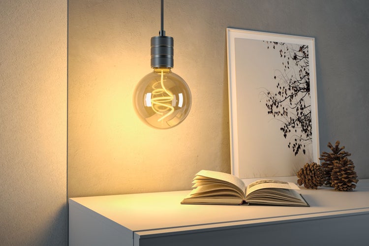 Floating Shine Standard 230V LED Globe E27 250lm 4W 1800K dimmbar Gold