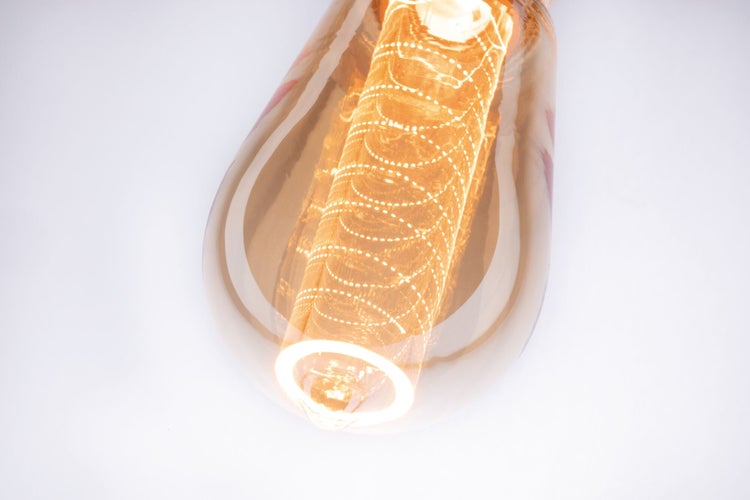 Inner Glow Edition LED Kolben Innenkolben Spiralmuster E27 230V 230lm 4W 1800K Gold