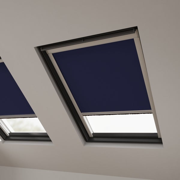 Dachfenster mit Verdunkelungsrollo
