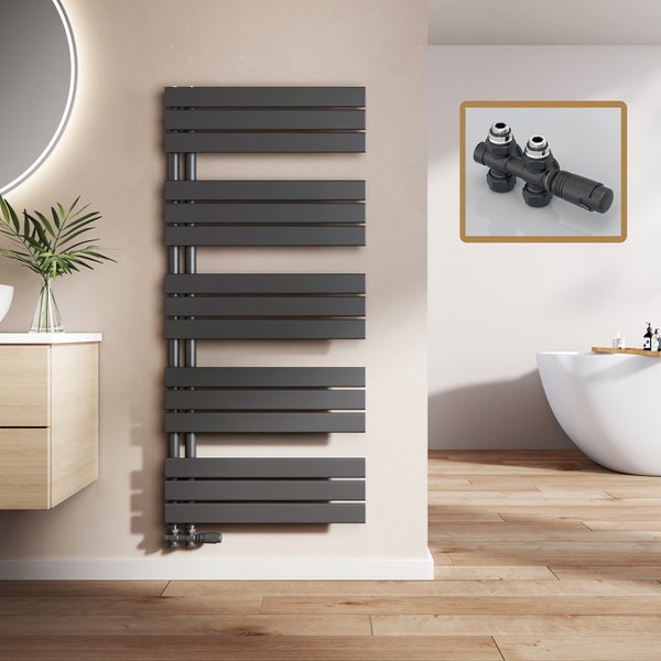 Badezimmer mit Designheizkörper und Anschlussgarnitur