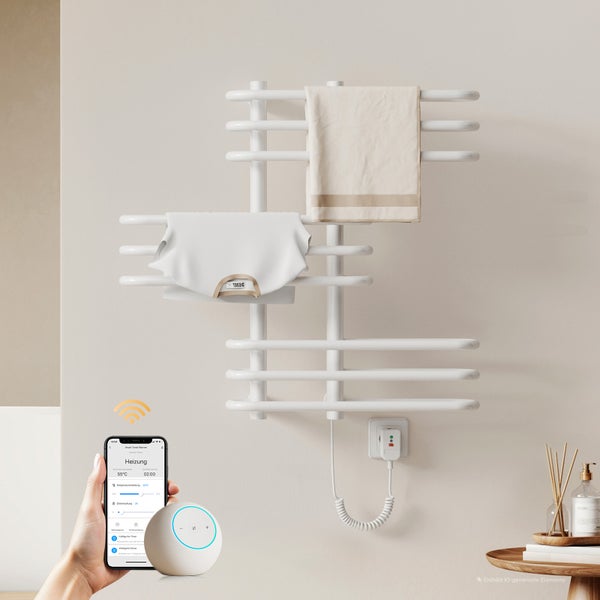 Elektrischer Handtuchheizkörper an einer Wand mit Steuerung über Smartphone App und Sprachassistent für ein modernes Badezimmer.