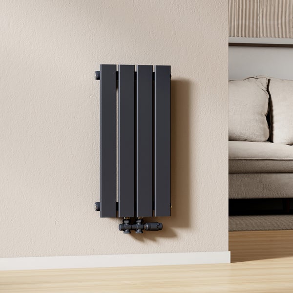 Flacher Heizkörper zur Wandmontage