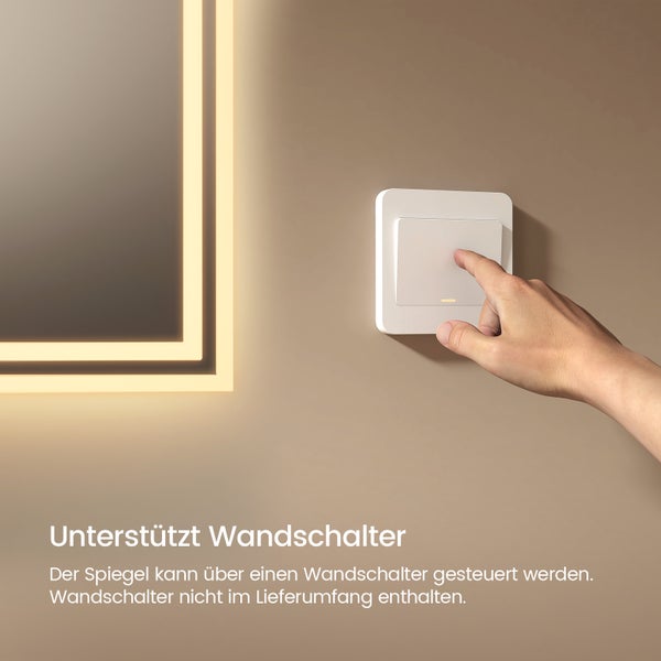 Beleuchteter Spiegel mit rechteckigem Rahmen, der per Wandschalter bedient wird