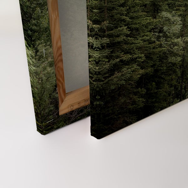Wandbild auf Leinwand mit Waldmotiv auf einem Holzkeilrahmen