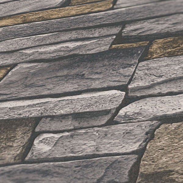 Collage verschiedener Terrassenanwendungen mit Holz- und WPC-Imprägnierung