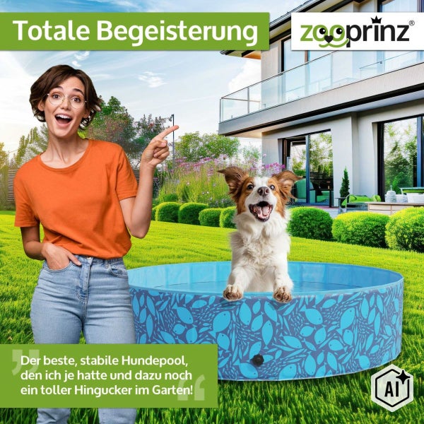 Eine junge Frau zeigt auf einen stabilen Hundepool mit Fischmuster im Garten, in dem ein Hund steht. Zooprinz Logo.