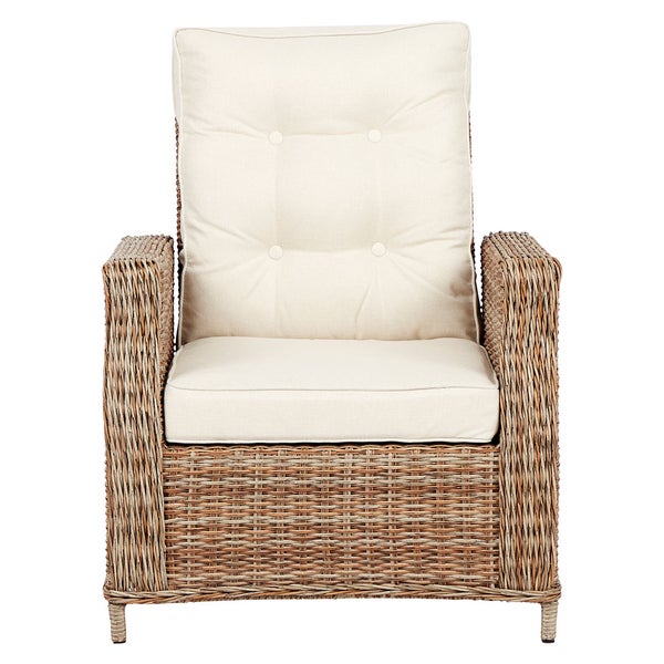 Rattan Sessel mit cremefarbenen Polstern für den Außenbereich