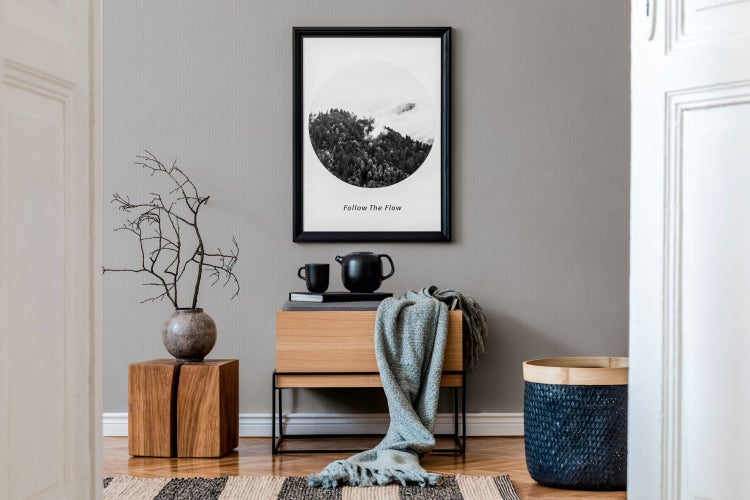 Technische Zeichnung einer Duschtempel-Badewannen-Kombination mit Maßangaben.