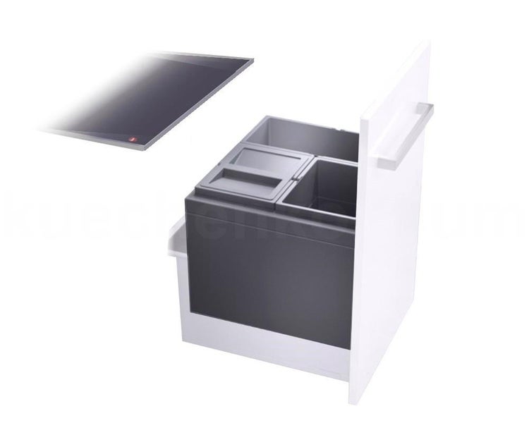 Einbau Abfalltrennsystem für Küchenschränke mit drei Behältern und Auszugsfront.