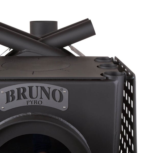 Detailansicht eines Bruno Pyro Holzofens mit Kochfeld.