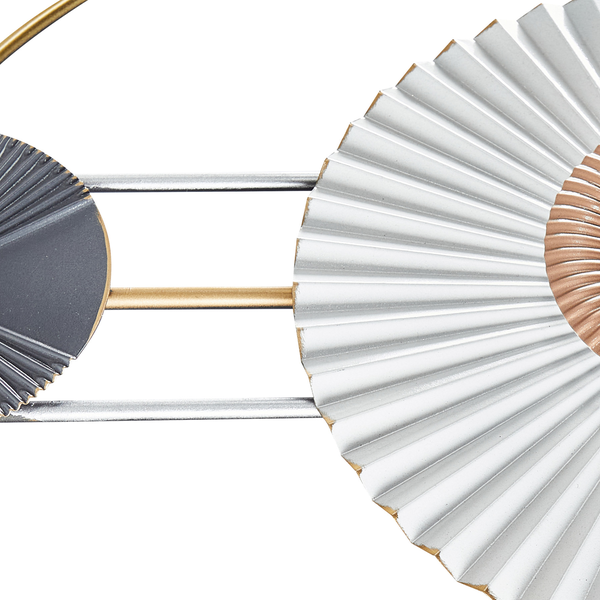 Dekorative Wandkunst mit Kreismotiven und Metallrahmen