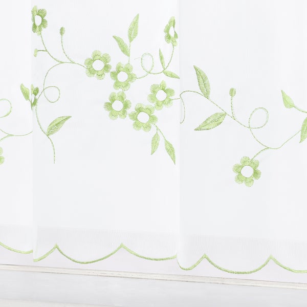 Gardine mit Blumenmuster