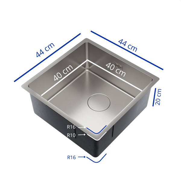 Quadratische Edelstahl Einbauspüle mit Maßangaben 44 mal 44 Zentimeter und 20 Zentimeter Tiefe