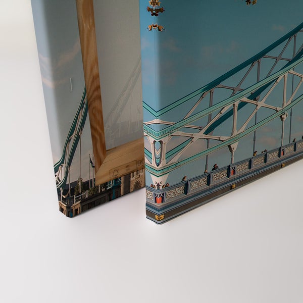 Leinwandbild mit Motiv der Tower Bridge London auf Holzkeilrahmen gespannt