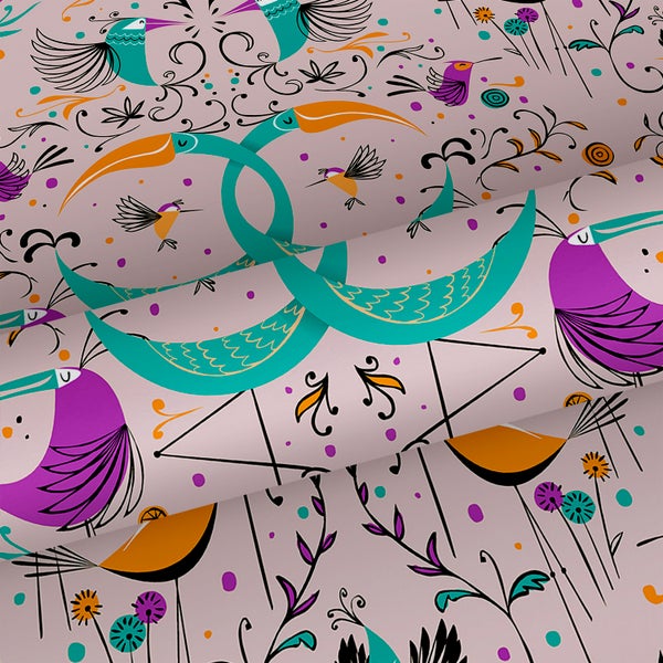 Technische Zeichnung einer Deckenleuchte mit drei Lampen und Maßangaben