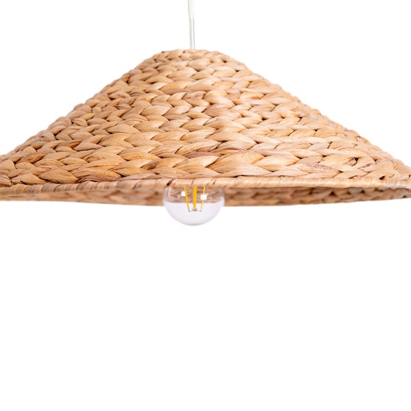 Hängelampe mit Lampenschirm aus Rattan