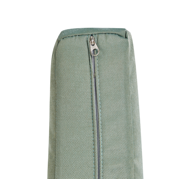 Detailaufnahme eines Textilbezugs mit Reißverschluss