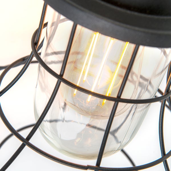 Metallregal mit sechs Regalböden und den Maßen 300 cm Höhe, 63,5 cm Tiefe und 106 cm Breite