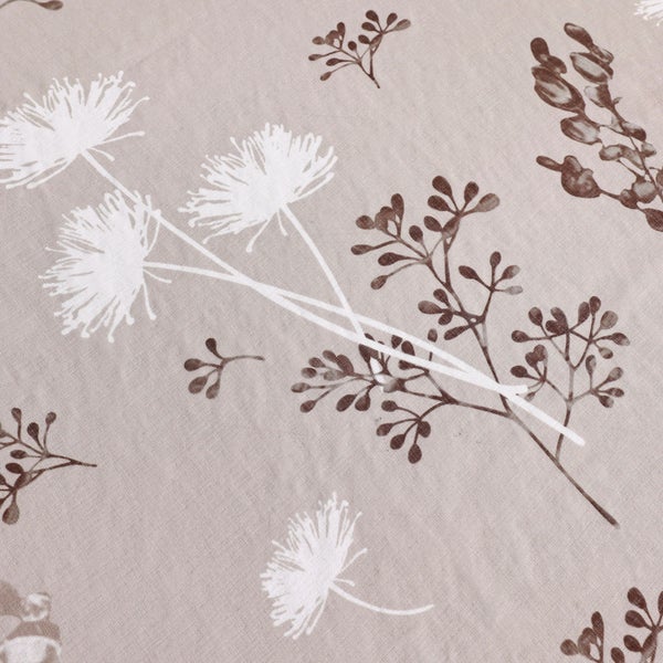 Textilgewebe mit floralem Muster