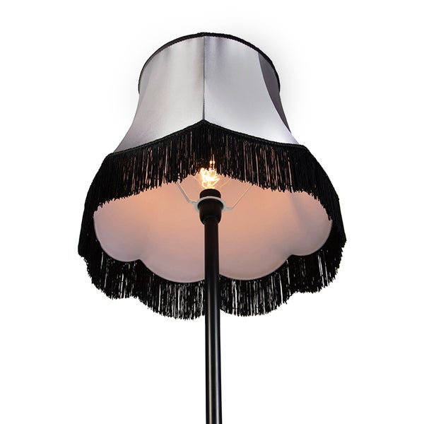 Stehlampe mit Lampenschirm und Fransen