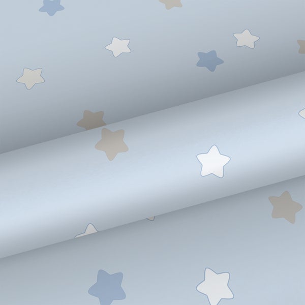 Kinderzimmer-Szene mit Regal, Spielzeug und Wandbild mit Sternenmotiv