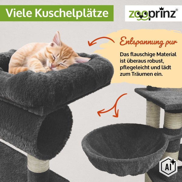 Ein schlafendes Kätzchen auf einem robusten und pflegeleichten Kratzbaum von Zooprinz mit bequemen Liegeplätzen aus weichem Material.