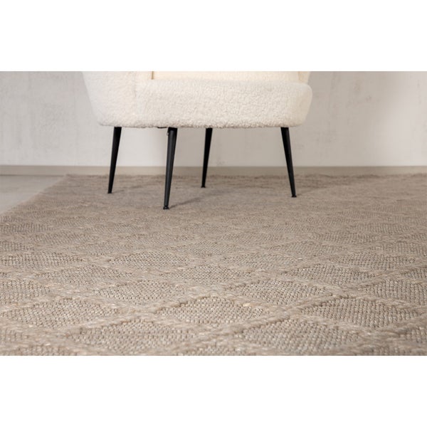 Cloudy Teppich 230x160cm Beige. 160 X 230 X 2 cm