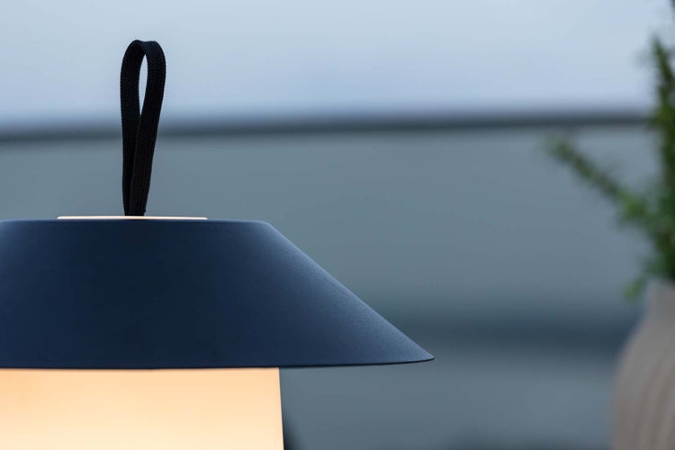 Rubu Tischleuchte LED für den Außenbereich schwarz. 24 X 24 X 26 cm
