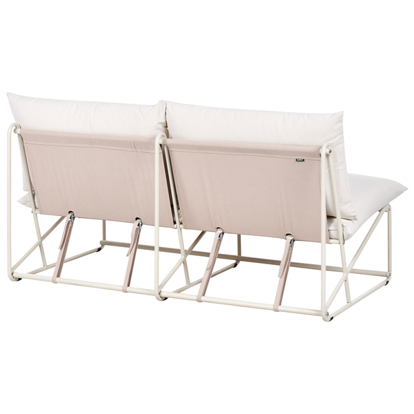 Rückansicht eines Outdoor-Sofas mit Metallrahmen und Stoffbezug