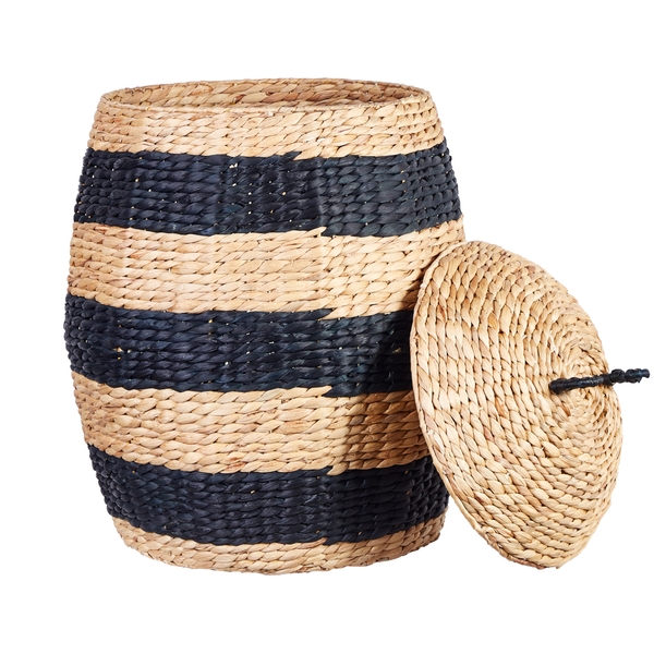 Geflochtener Korb mit Deckel