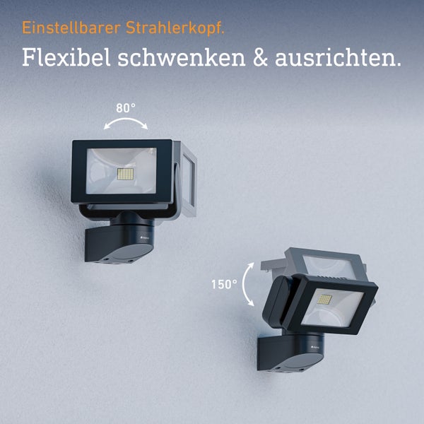 LED Außenstrahler von Steinel mit schwenkbarem Strahlerkopf um 80 Grad horizontal und 150 Grad vertikal zur flexiblen Ausrichtung.