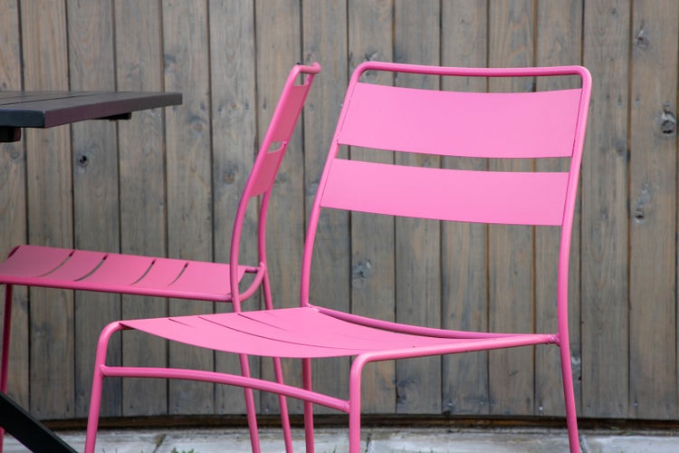 Grauer Sitzsack mit den Maßen 180 x 140 cm mit zwei Personen