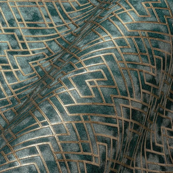 Blühender Blasenspiere Strauch im Garten