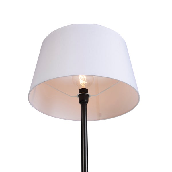 Stehlampe mit Lampenschirm