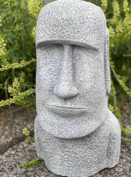 Gartenfigur Moai Kopf aus Stein für den Außenbereich
