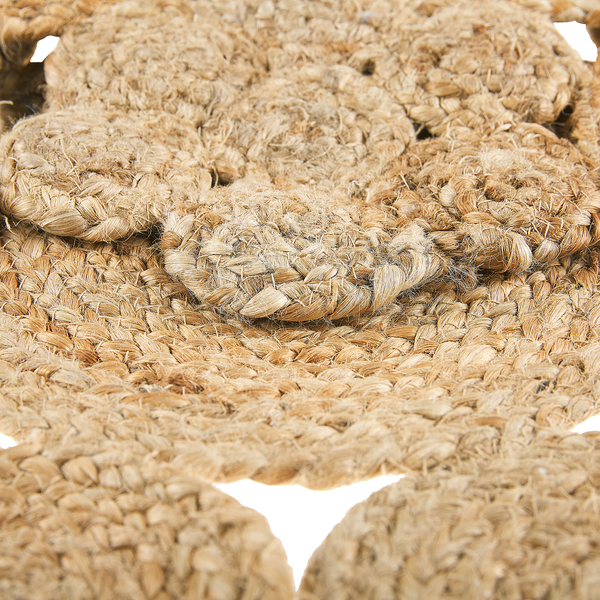 Dekorativer Teppich aus Naturfaser